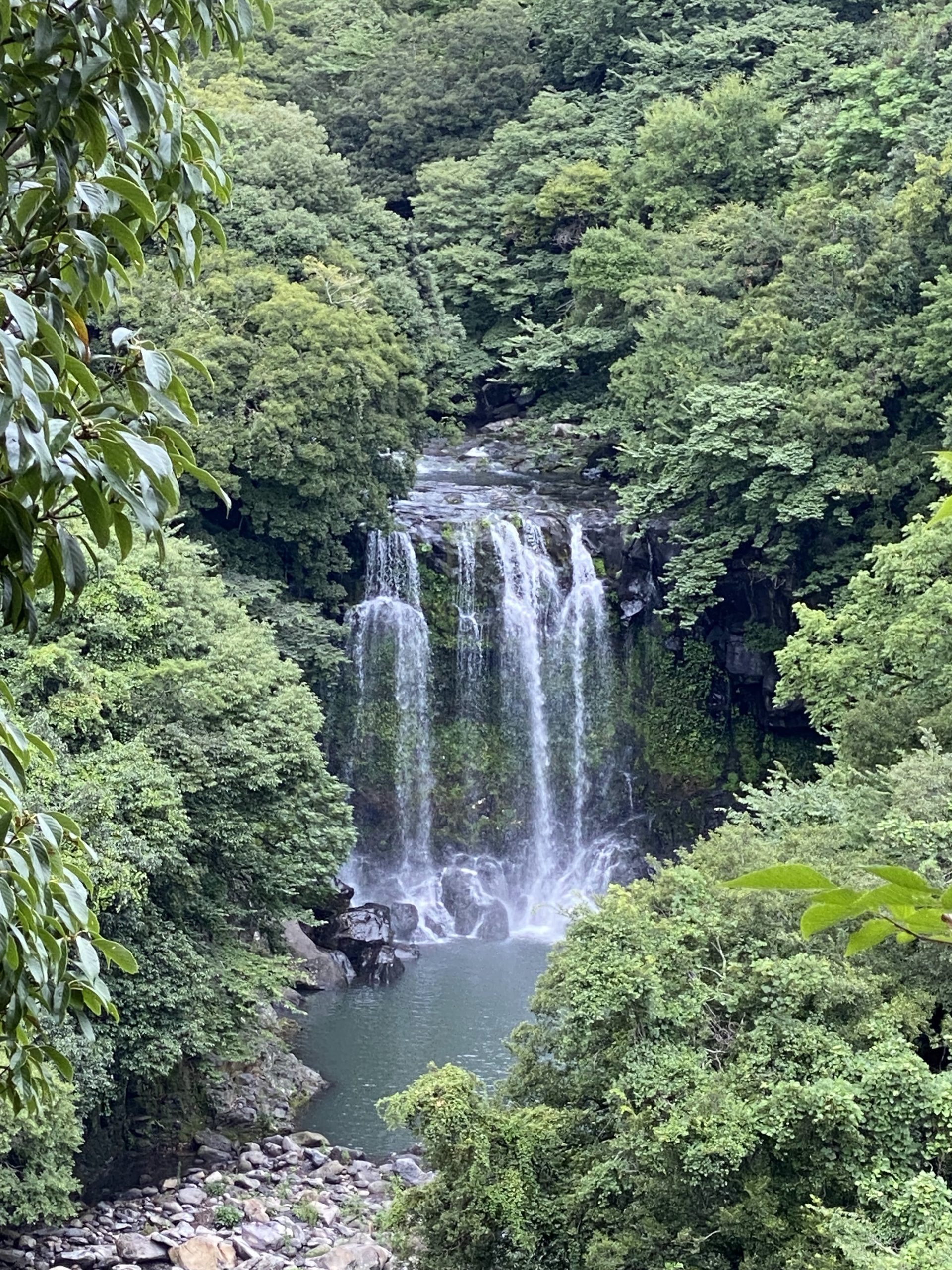 Air Terjun Cheonjeyeon